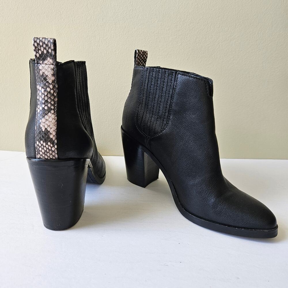 Dolce Vita Stacie Black Leather Snake Accented Western Style Booties, Size 8.5